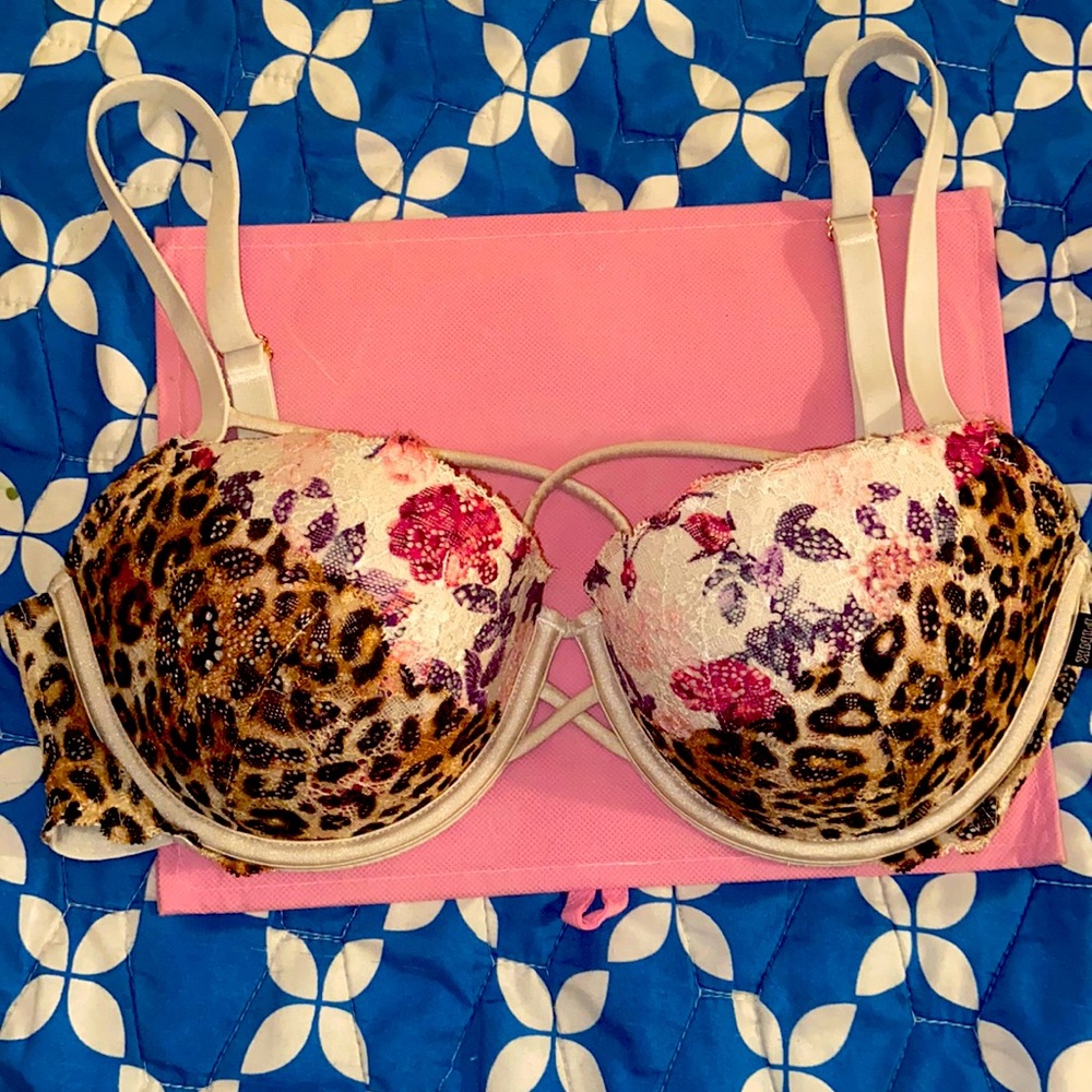 Pink Victoria’s Secret “Date PushUp” Multi-way Bra